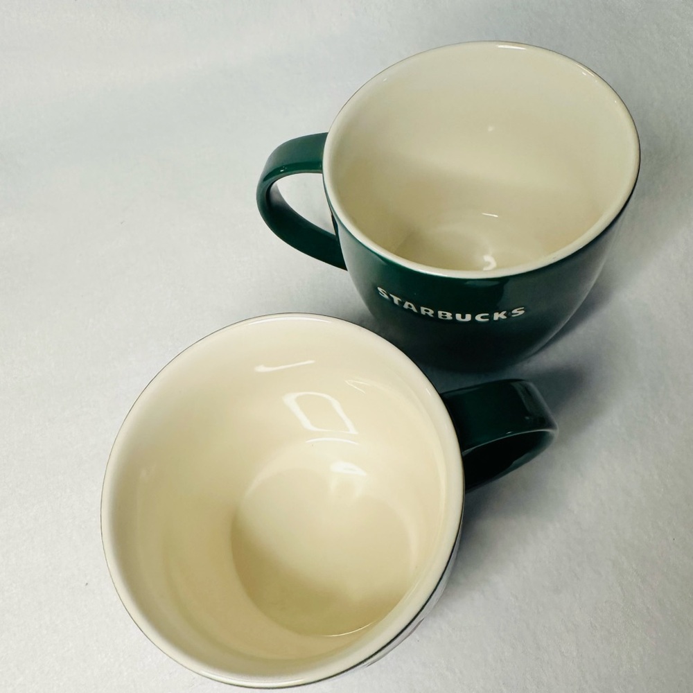 Starbucks Holiday 2011 mugs. Discontinued Rare Set of 2 - Picture 3 of 5